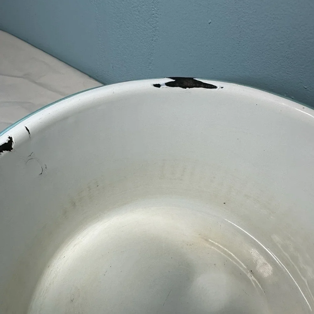 White Enamel Stock Pot 9